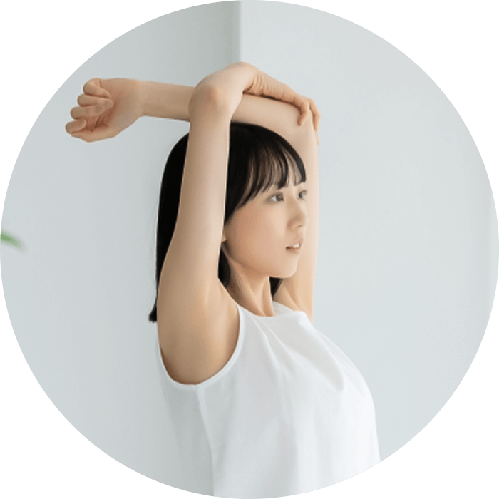 女性の画像