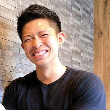 RAYELたまプラーザ店のトレーナー